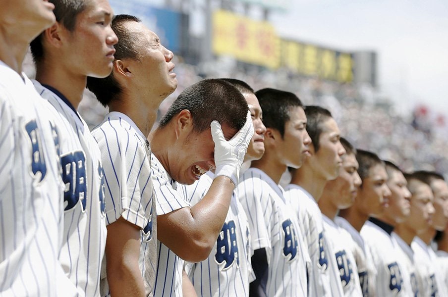 明徳・馬淵監督は前育に脱帽だが。「4番の子がかわいそうや……」<Number Web> photograph by Kyodo News