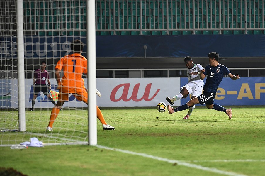 U-20W杯出場権は得たけれど……。サウジに完敗、有望株に見た甘さ。<Number Web> photograph by Robertus Pudyanto/Getty Images