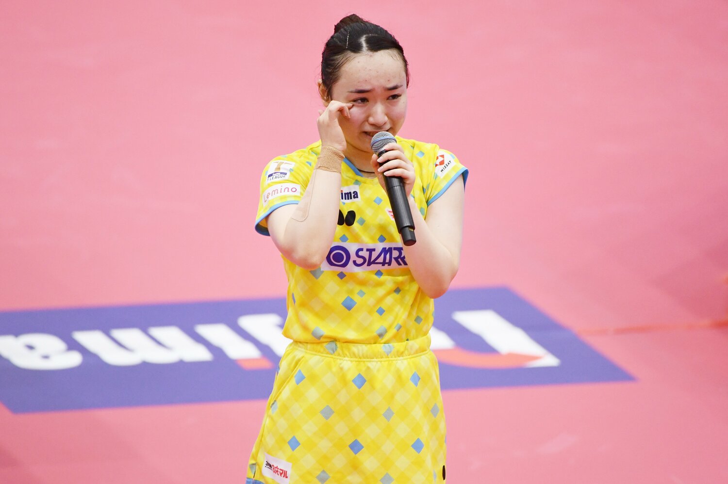 ノジマカップ準決勝で早田ひなに勝利し、涙する伊藤美誠　©︎Itaru Chiba