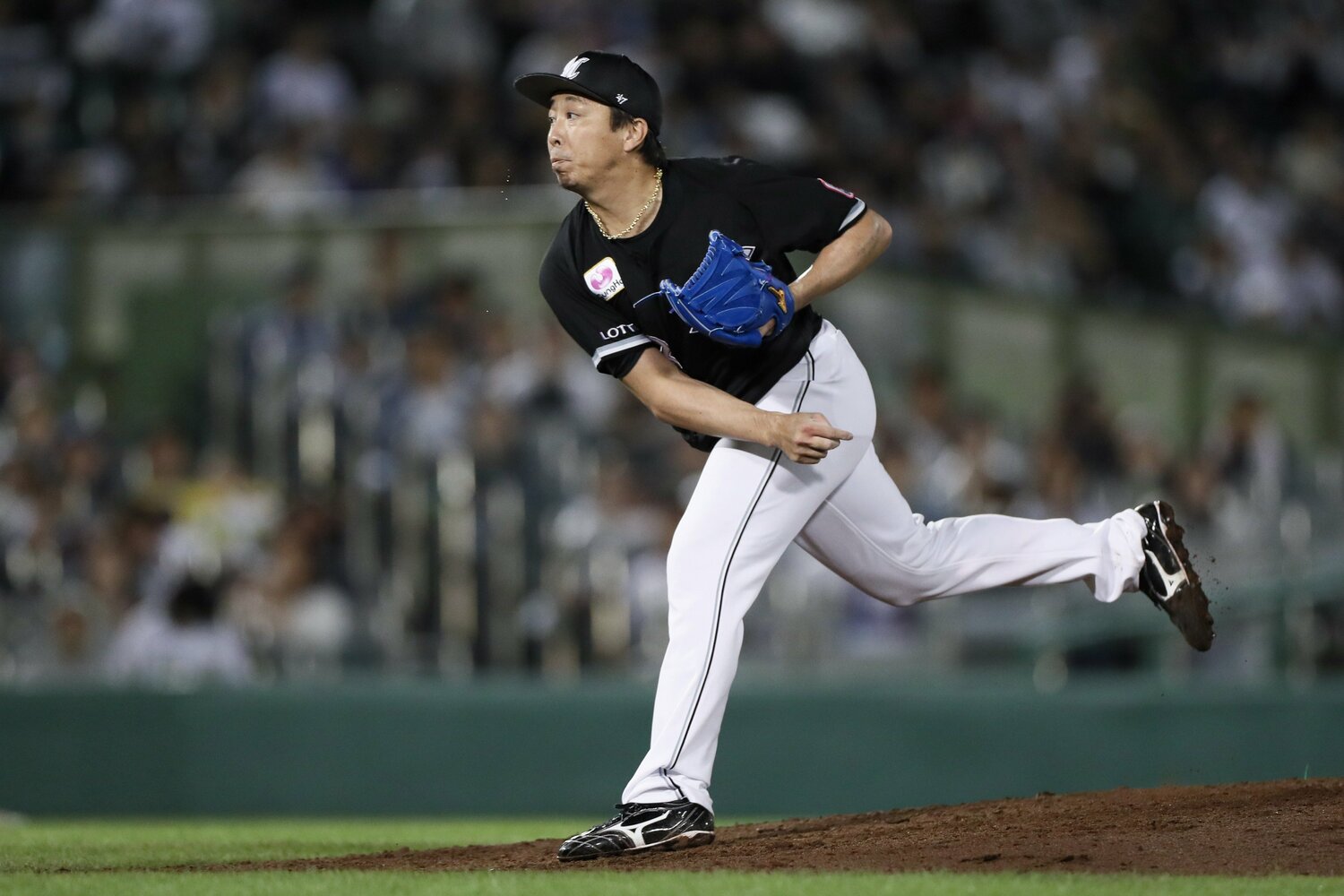 平野が崩れた試合で、益田はセーブを挙げている ©JIJI PRESS