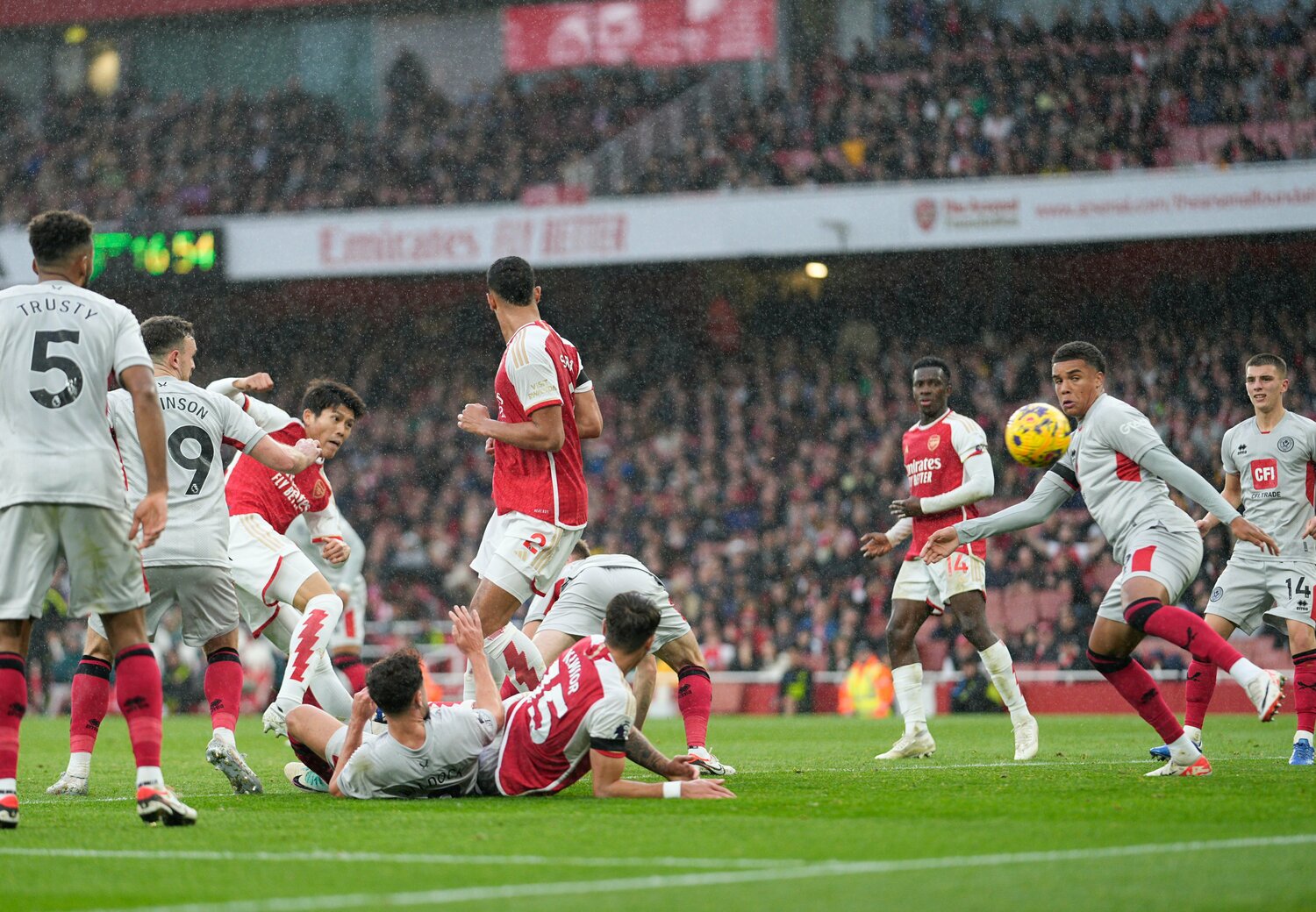 10月28日のシェフィールド・U戦。アーセナルでの初ゴールの瞬間　©AFLO