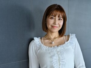 人気絶頂23歳で芸能界引退…プロ野球選手の妻になった元アイドル「主人の活躍にカープと広島市民の運命が…」中條かな子がプロポーズされるまで