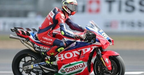 MotoGP 総集編 1983〜2020年 全38本セット ／ ロッシ　マルケス MotoGP 総集編 1983〜2020年 全38本セット ／ ロッシ マルケス