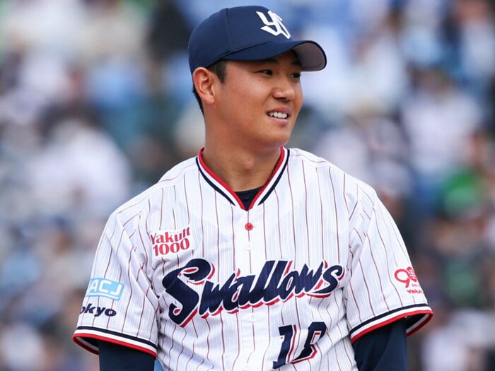 高津監督のタメ息「先発ピッチャーがいない…」最下位ヤクルト、NHK解説者が心配する奥川恭伸の“異変”「こんなフォームだったっけ？」＜Number Web＞ photograph by JIJI PRESS