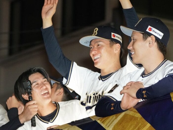 「山本由伸は変わらない」「105球完投の翌日に…」昨季引退の元同僚が語る“MVP右腕”の素顔とオリックス愛「弟みたいな感じ…可愛かったんで」＜Number Web＞ photograph by SANKEI SHIMBUN