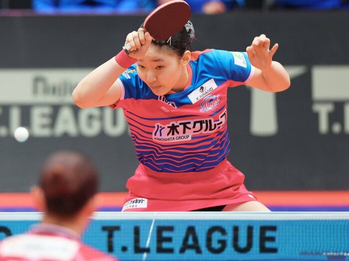 「20歳の張本美和が日本の軸に?」ロサンゼルス五輪の卓球“種目変更”で「打倒・中国」のリアルな可能性は…悩ましい「出場枠」問題<Number Web> photograph by JIJI PRESS