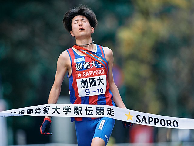箱根駅伝】創価大はなぜ10区で逆転された？ 完璧だった榎木監督