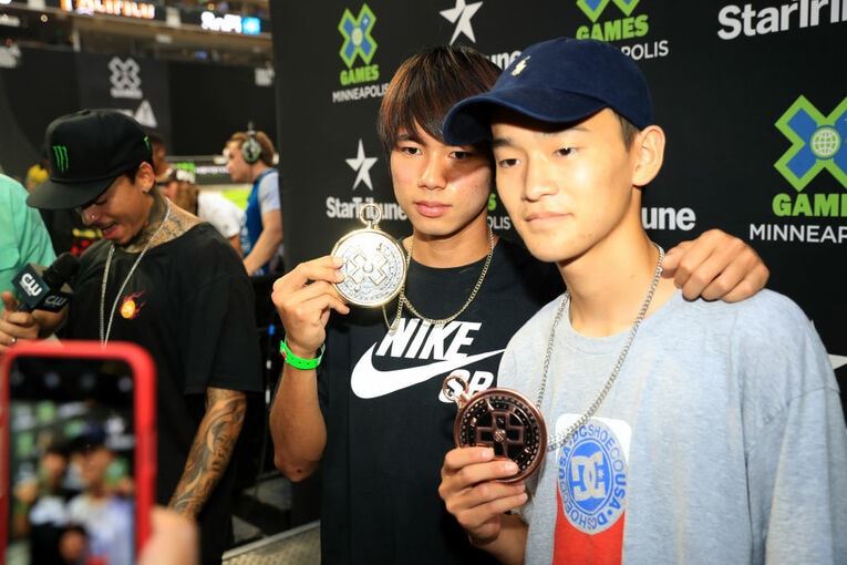 2019年「X Games」での堀米と白井　©Getty Images