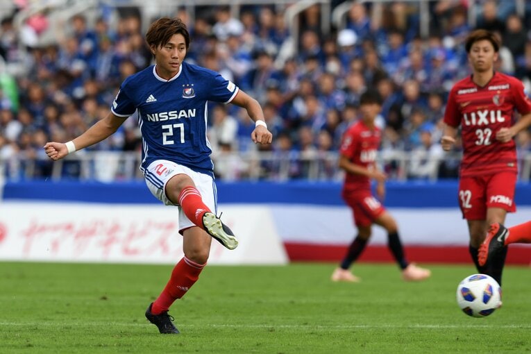 松原健は徐々に“偽サイドバック”の複雑なタスクに適応していった　©Etsuo Hara/Getty Images