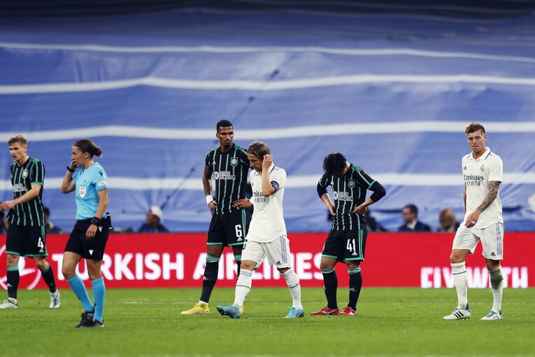 「キヨウゴ、マエダ、レオみんな…」W杯選出の前田大然、落選も古橋亨梧＆旗手怜央がレアル戦で奮闘… 少年サポとカメラマンが語った“愛”(37)