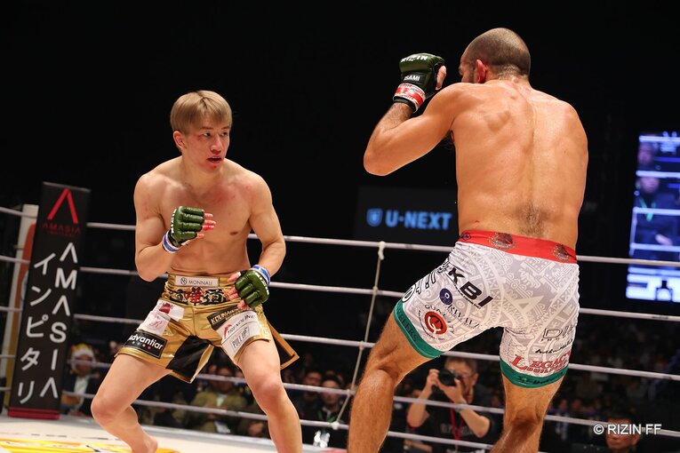 朝倉海vsフアン・アーチュレッタ　©RIZIN FF