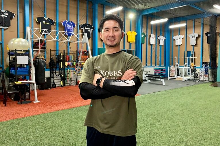 カナダや台湾でもプレーした小林亮寛さん。現在は野球専門のワークアウト施設を経営し、小中学生の指導にあたっている。 ／ photograph by Ryokan Kobayashi