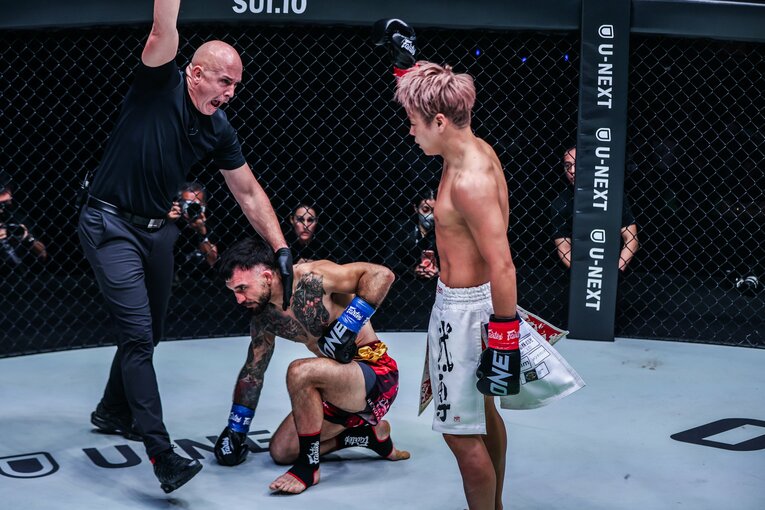 武尊vs.デニス・ピューリック。11月16日、有明アリーナ　©ONE Championship