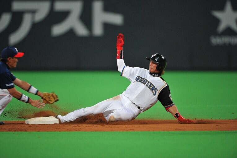 日本ハム時代の陽岱鋼（2010年撮影）　©BUNGEISHUNJU