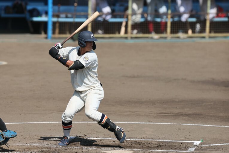 ヤクルト1位、法大の松下のバッティング（５／６）　©︎Shigeki Yamamoto