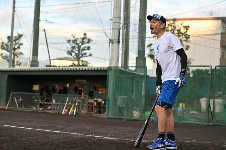 富士高校野球部を指導したイチロー　©Naoya Sanuki