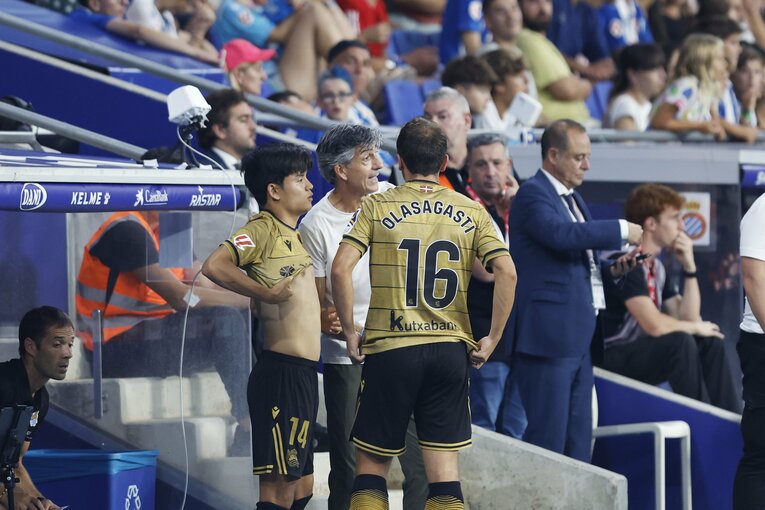 通常通り指揮官からの指示を聞いていたが　©Daisuke Nakashima