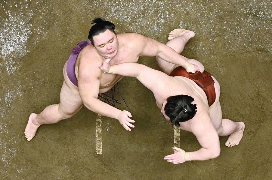 久々の本場所で“相撲勘”は?元武蔵丸「今場所はケガに注意!」。<Number Web> photograph by Kyodo News