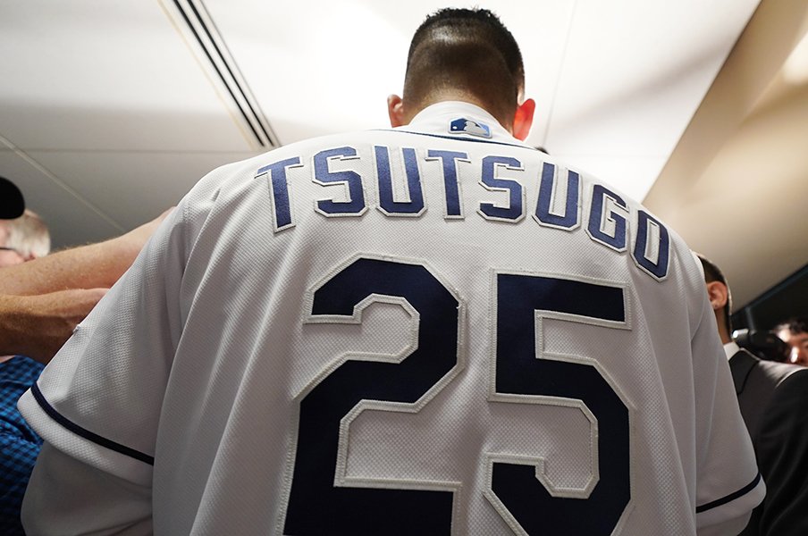 なぜMLB移籍は「挑戦」なのか。秋山、筒香が挑み、背負ったもの。<Number Web> photograph by AFLO