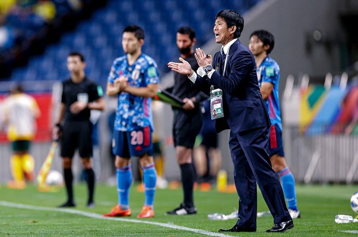 森保監督の ミスした柴崎岳投入 に思い出す 誹謗中傷されたブラジルの名手 ドゥンガがw杯優勝で 馬鹿野郎 と叫んだワケ 2 4 サッカー日本代表 Number Web ナンバー