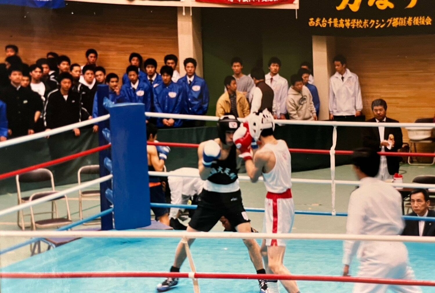 高3夏のインターハイ。黒のユニフォームが近藤。ライト級で準優勝を果たした