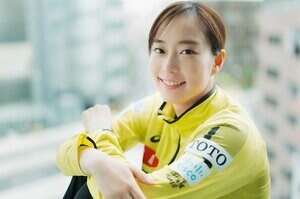 卓球・石川佳純28歳「2人の会話は全て中国語」「2年間で食事は1度だけ」プライベートコーチが明かした“師弟関係”