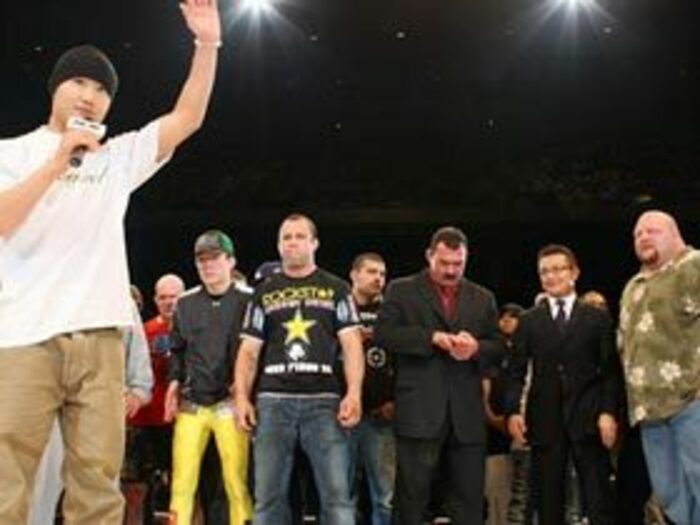 PRIDE消滅危機でファイターは就活中。＜Number Web＞ photograph by Susumu Nagao