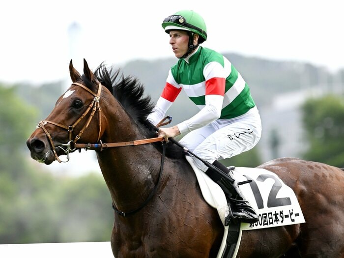 “ジンクス破り”を予見していた人物は誰？ タスティエーラ＆レーン騎手が69年ぶりの「テン乗り」でダービー制覇！ ＜Number Web＞ photograph by Keiji Ishikawa