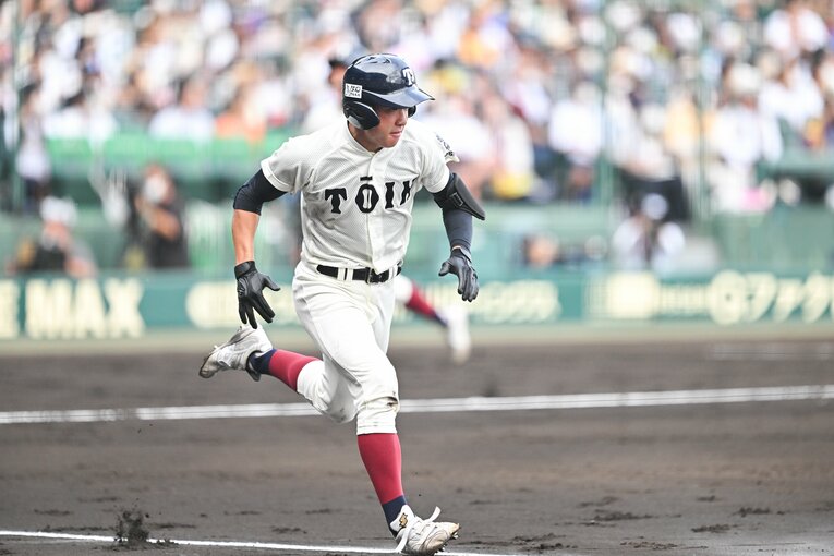 大阪桐蔭・海老根は快速の外野手だ　©Nanae Suzuki