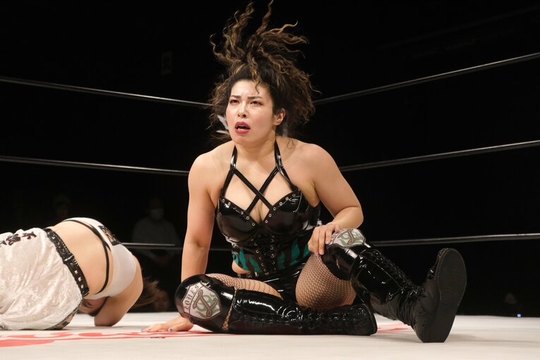 「圧倒される肉体美」を目指す新人女子プロレスラー…コンテストにも出場するZONESが語る“理想像”「実は体重が10kg減ったんです」(51)