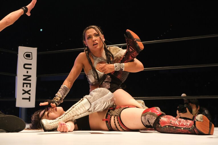 殴り続けた鈴季すず、抱きしめたジュリア…スターダムリーグ戦“最大のカード”は何を残したか？「本当の姉妹」「憎しみは晴れた」(38)