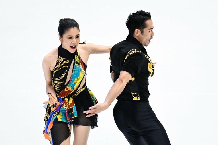 「すごい見つめられている感があって…」高橋大輔＆村元哉中が奏でる新たな関係性「音楽が鳴った瞬間、大ちゃんの目力が変わるんです」(64)