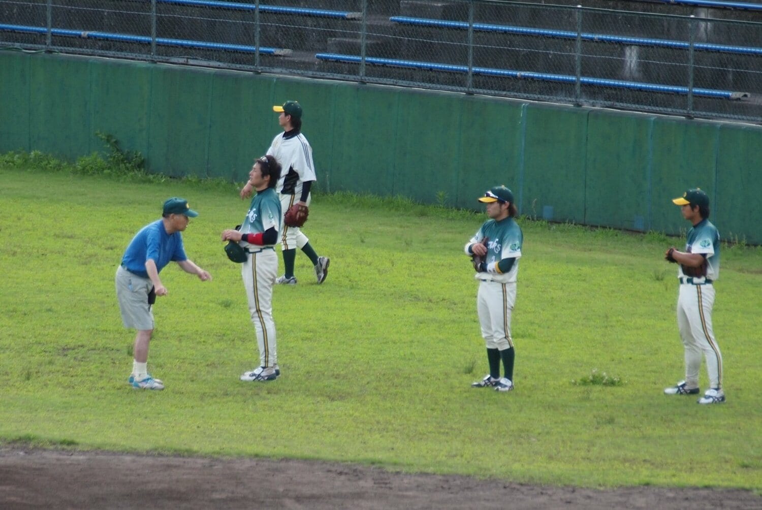 2011年「ホークスドリーム」での門田さん（左）　©Kou Hiroo