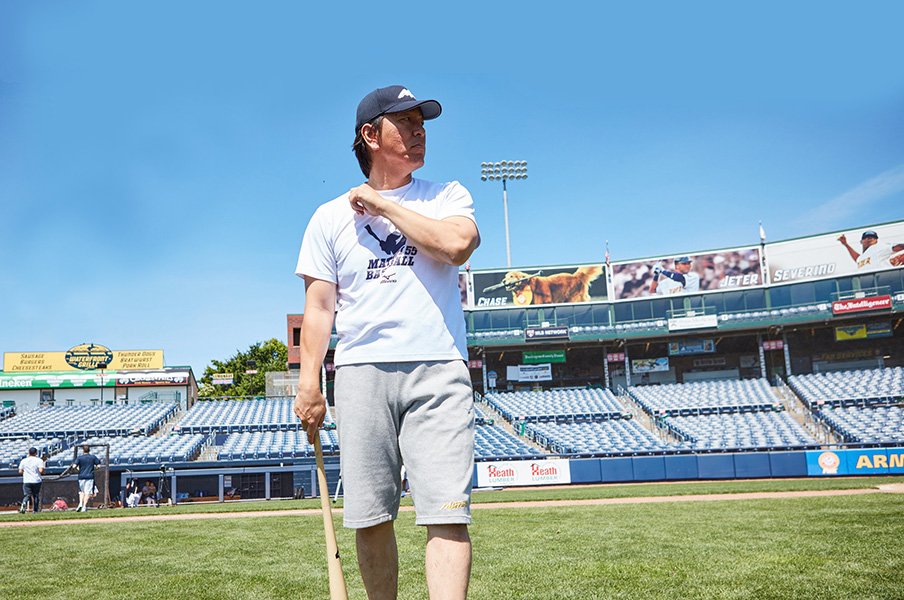 「お世話になった野球への恩返しがしたい」現役引退から10年。松井秀喜がファンの応援と共に世界中で進める、野球普及の活動<Number Web> photograph by Fumihiko Sugino