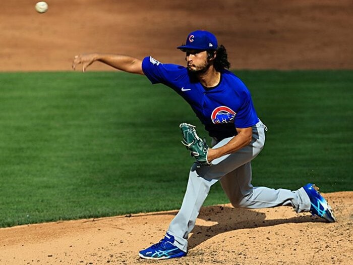 サイ・ヤング賞逃すもダルビッシュの歴史的快投 MLB史上1位の記録、涌井秀章との“最多勝の縁”とは<Number Web> photograph by AP/AFLO