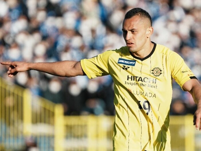 「名古屋はあの移籍で8億円を手にした」“ブラジル通”代理人に聞く、Jリーグ移籍金ビジネスの裏側「Jクラブは投資型補強の意識が低い」＜Number Web＞ photograph by Getty Images