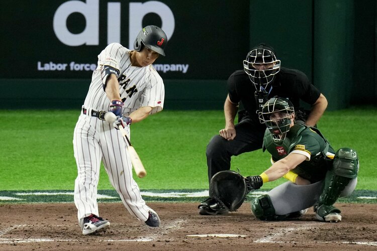 痛恨の失投”を帳消しにする吉田正尚の逆転ホームラン「よく一緒に