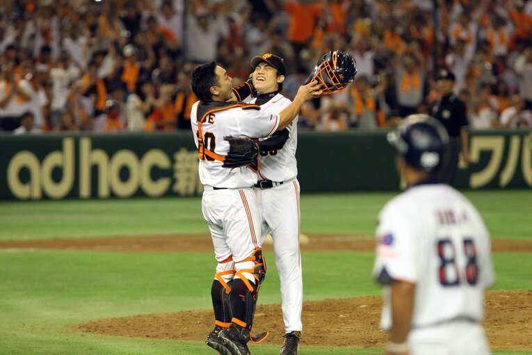 2012年の阿部と西村　©Shigeki Yamamoto