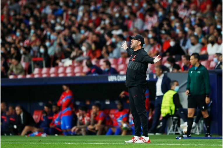 CLで南野拓実はベンチだったけど… 間近で笑うサラー、クロップvsシメオネを撮影したカメラマンが見た「名将の駆け引き」(37)