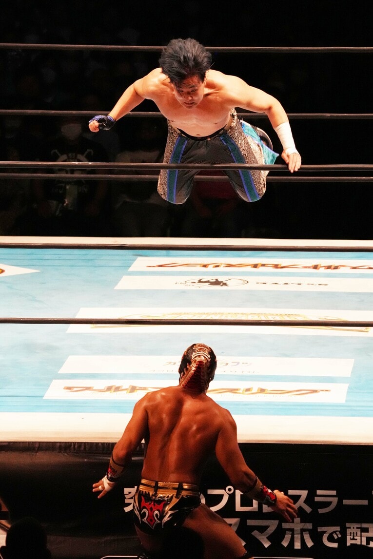 『BOSJ』優勝決定戦。ティタンにトペ・コンヒーロを敢行