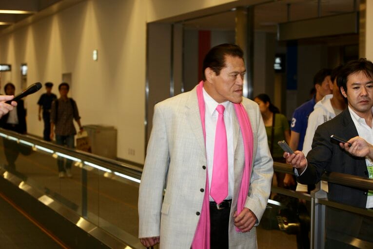 2009年、北朝鮮から帰国したアントニオ猪木　©Shiro Miyake