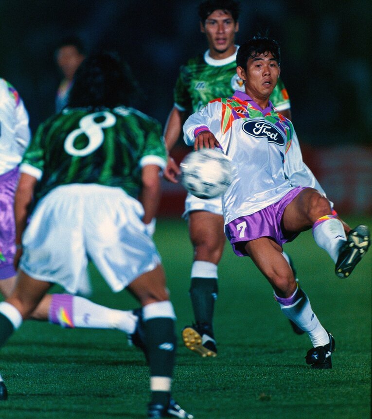 現役時代の森保（サンフレッチェ広島）　©Sports Graphic Number