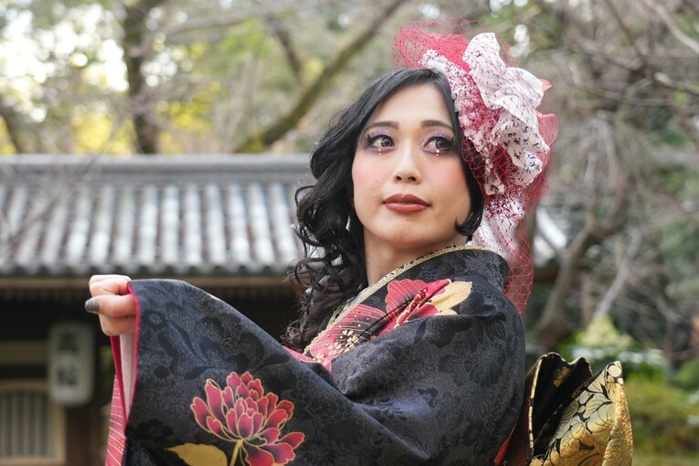 プロレス大賞MVP・上谷沙弥の振袖撮りおろしフォト　©Essei Hara