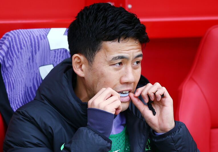 マウスガードをつける遠藤航　©Getty Images