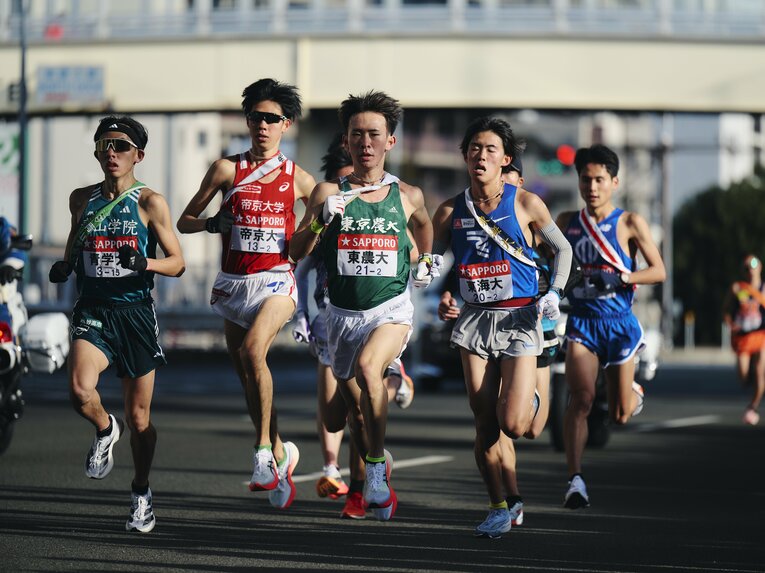 並木（中央）　©Yuki Suenaga