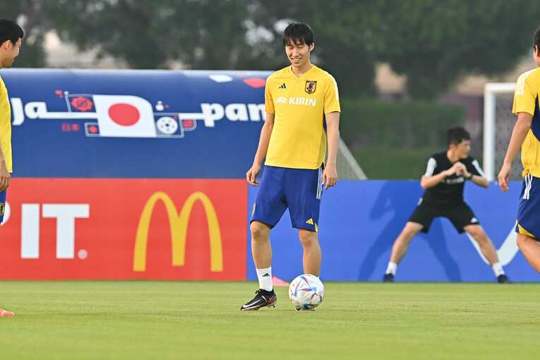 ドーハで練習中の鎌田大地　©JMPA