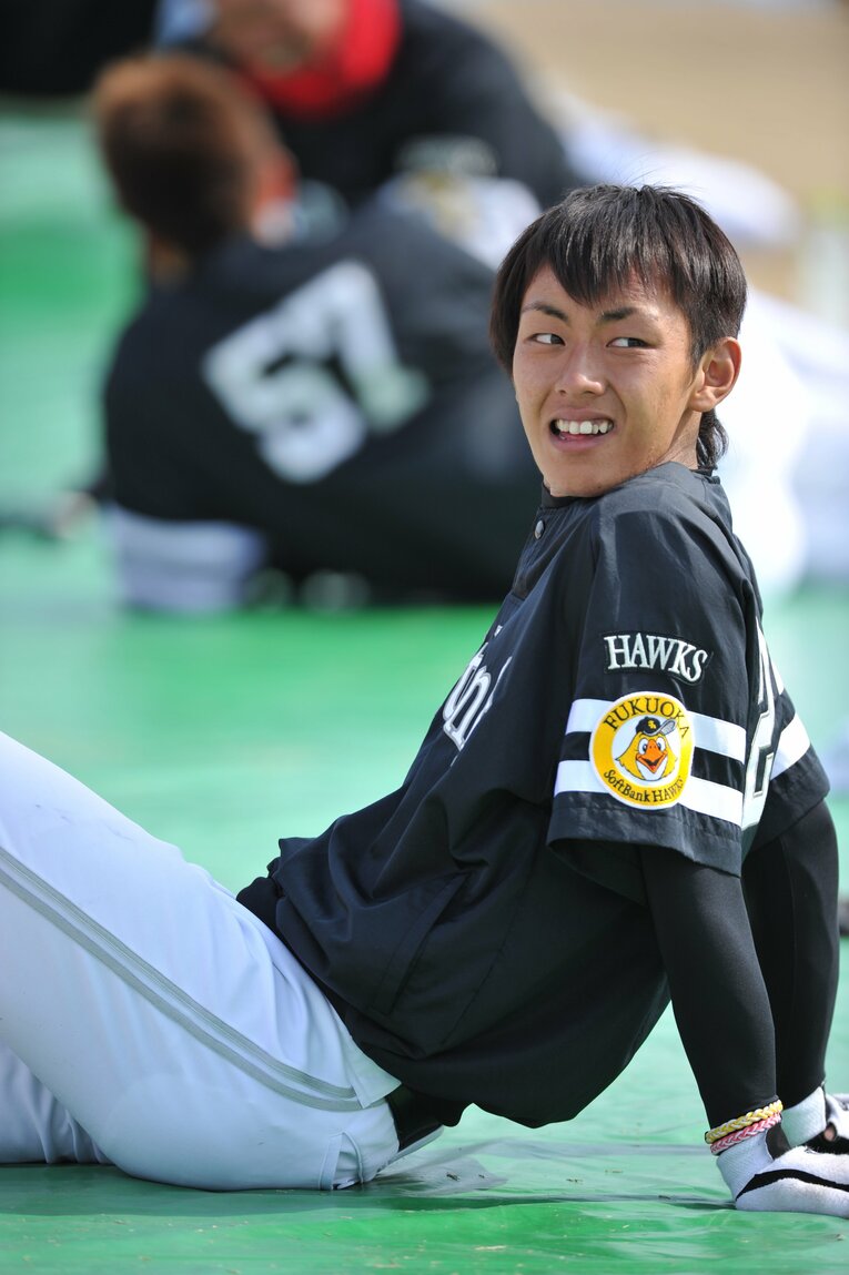 プロ入団直前、春季キャンプの今宮（18歳）　©Hideki Sugiyama