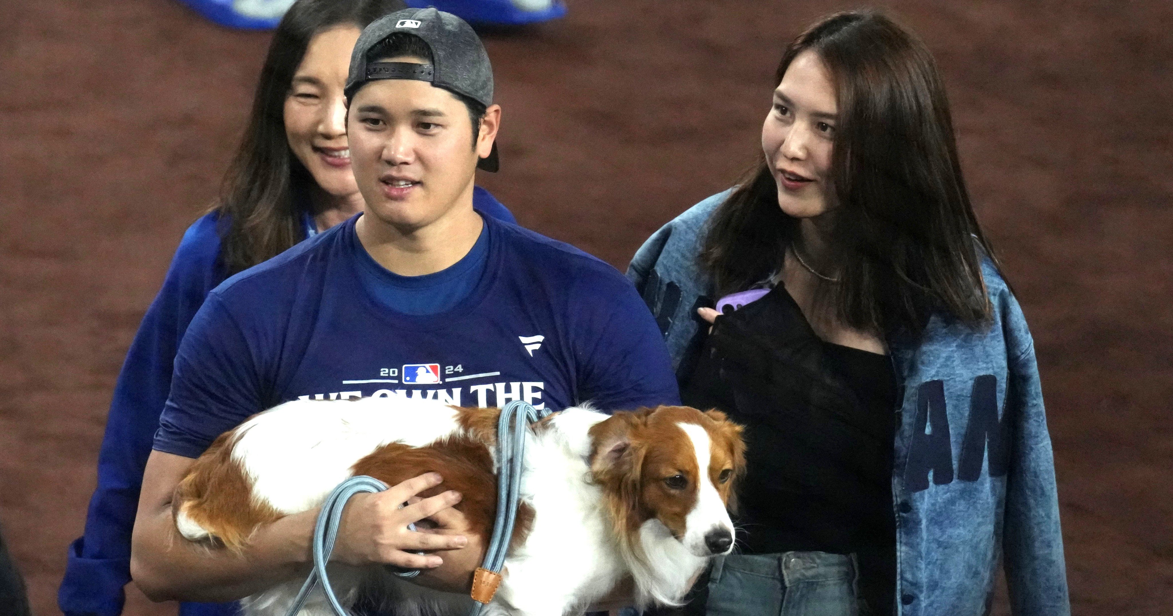 大谷翔平と真美子夫人が「始球式を野球少年に譲っていた」過去も 