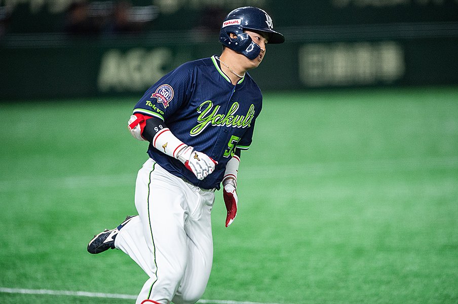 村上宗隆が挑む史上初の偉業って?2019プロ野球後半戦、気になる記録。<Number Web> photograph by Nanae Suzuki