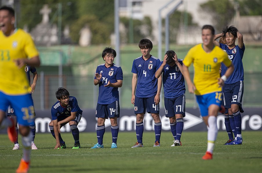 トゥーロン準優勝が日本に残すもの。「本気のブラジル」に挑んだ勇敢さ。＜Number Web＞ photograph by Getty Images